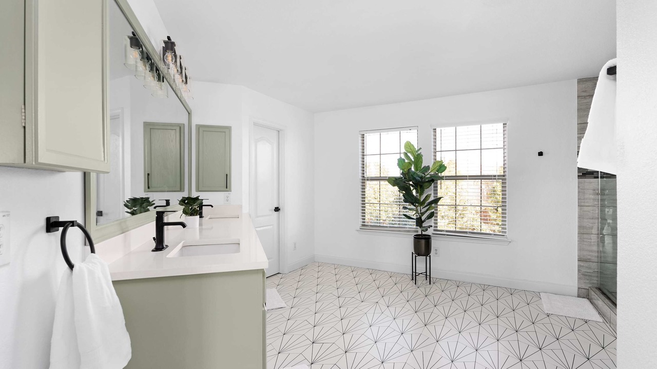 Photo of Bathroom in Morningside Meadows