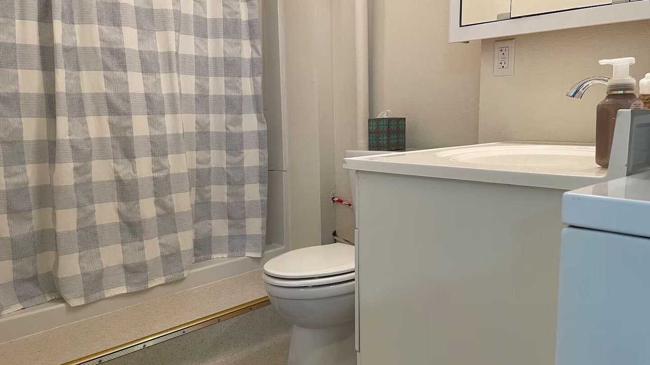 Photo of Bathroom in Fairview