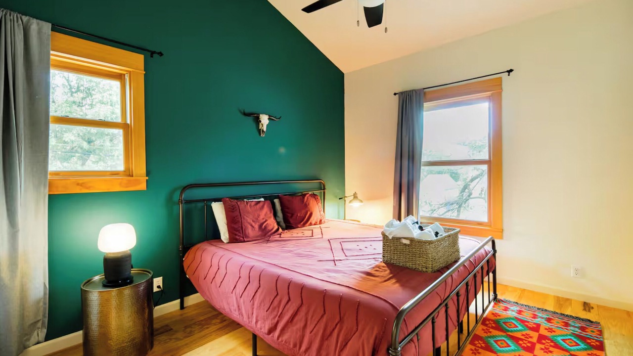 Photo of Bedroom in North Loop