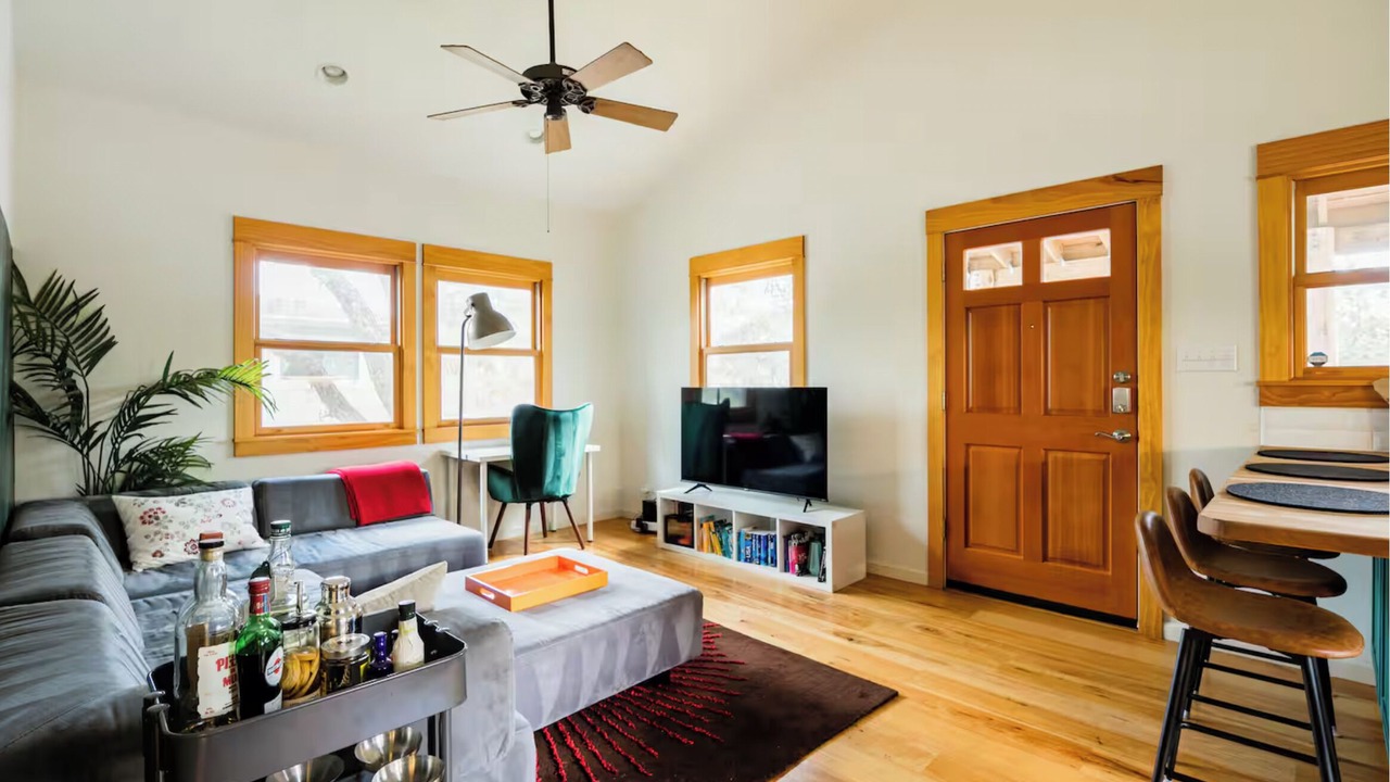 Photo of Livingroom in North Loop