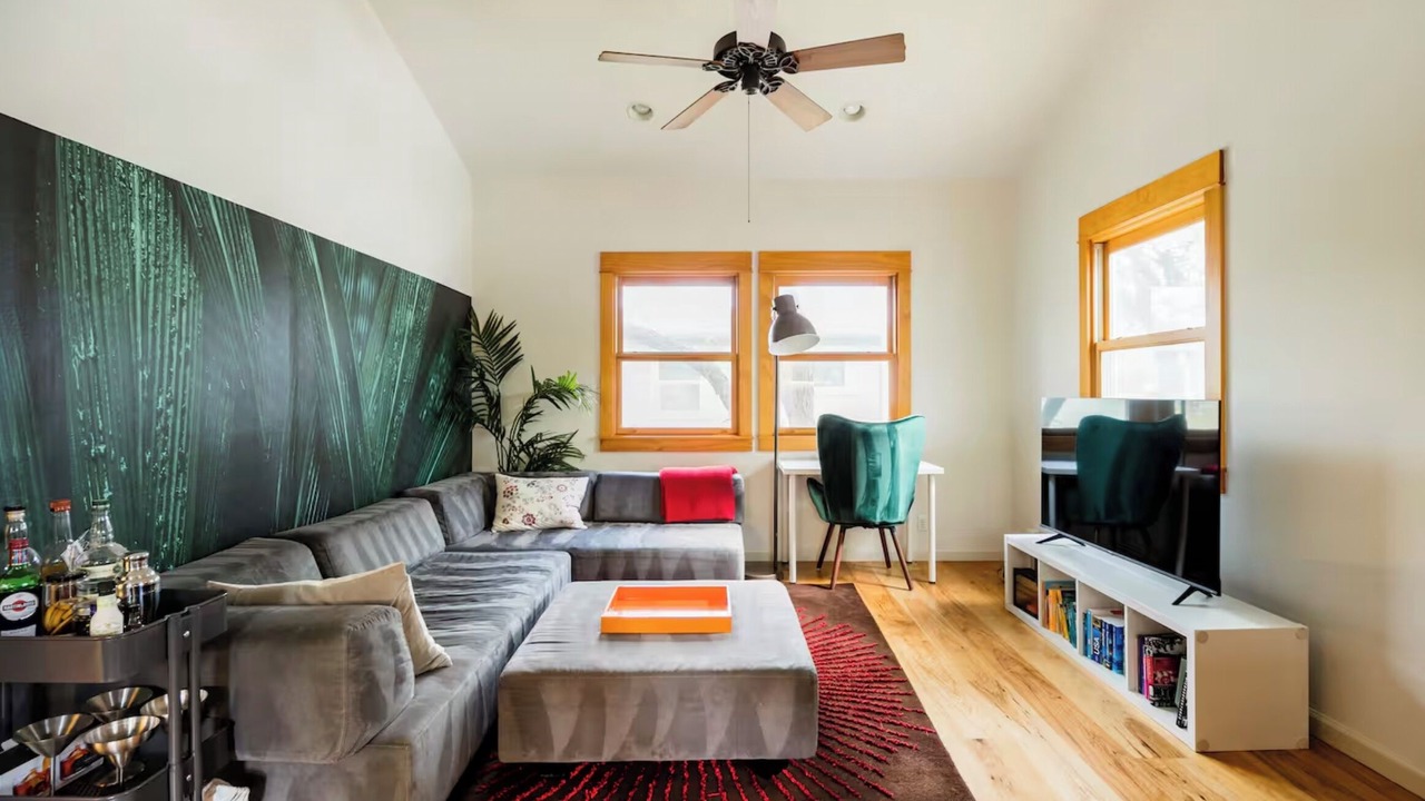 Photo of Livingroom in North Loop
