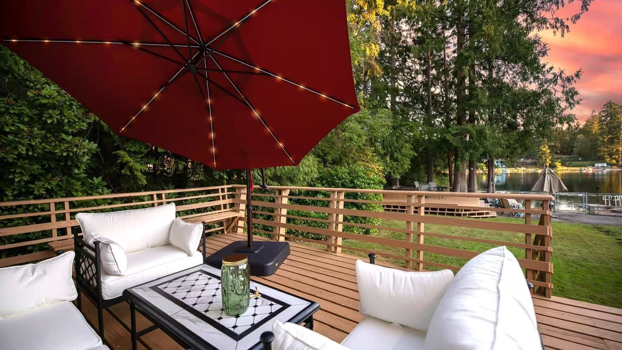 Photo of Patio Balcony in Maple Heights-Lake Desire