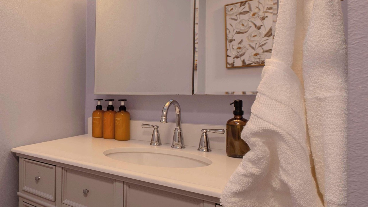 Photo of Bathroom in Maple Heights-Lake Desire