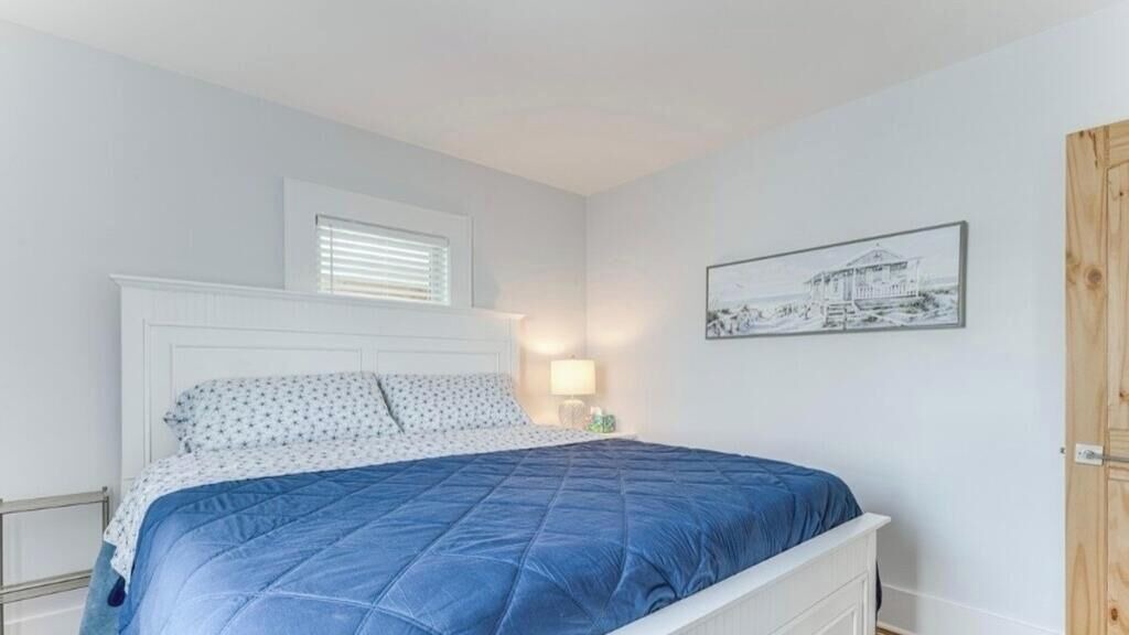 Photo of Bedroom in Pipes Cove