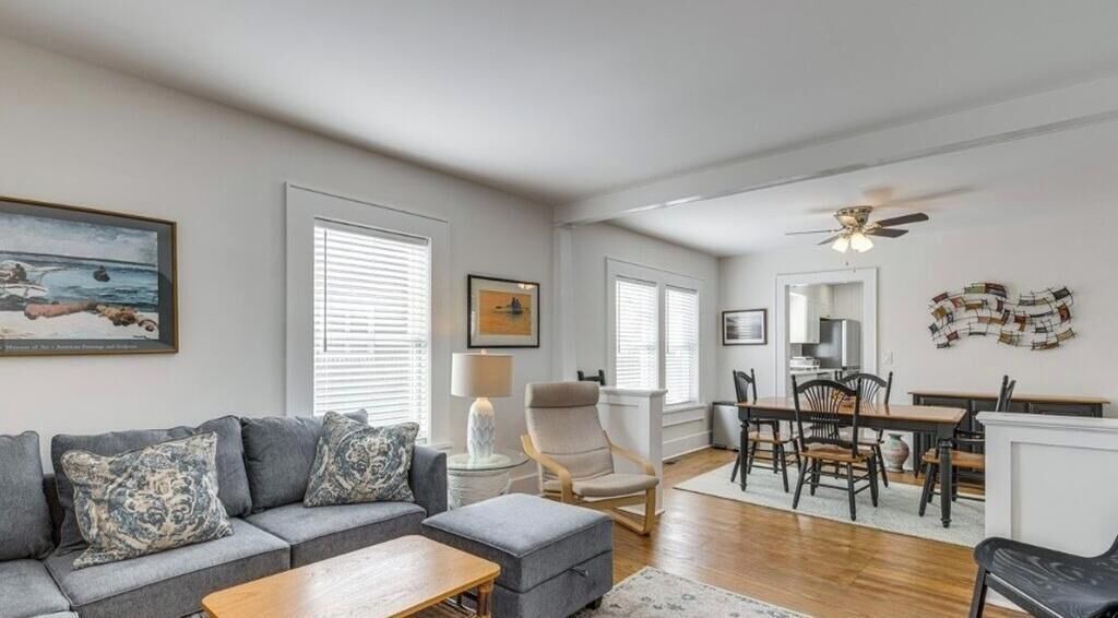 Photo of Livingroom in Pipes Cove