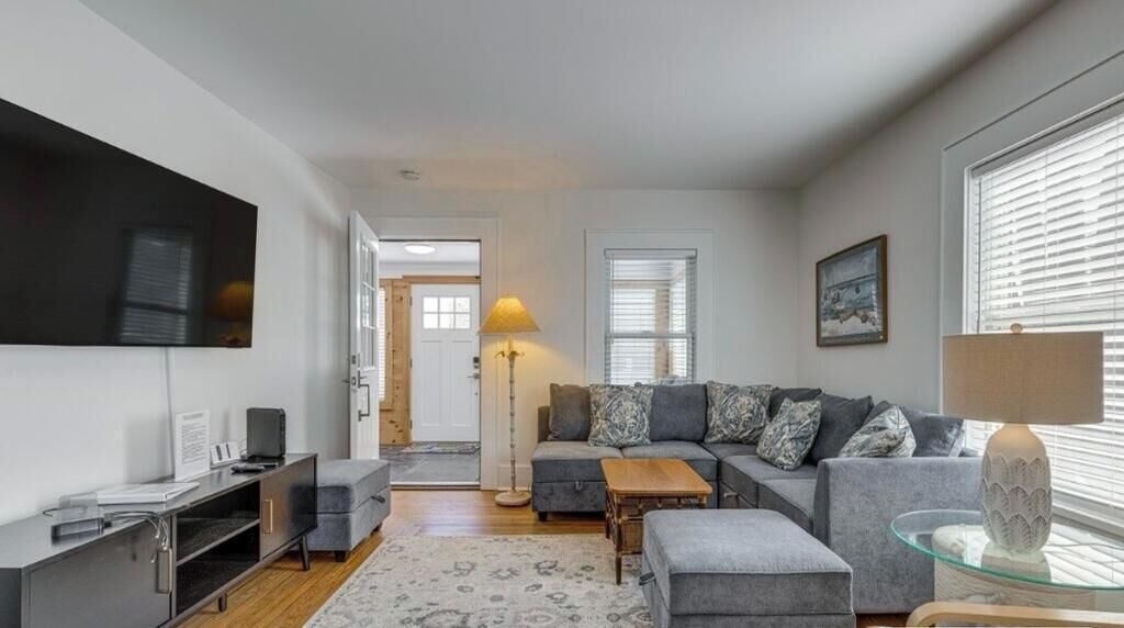 Photo of Livingroom in Pipes Cove