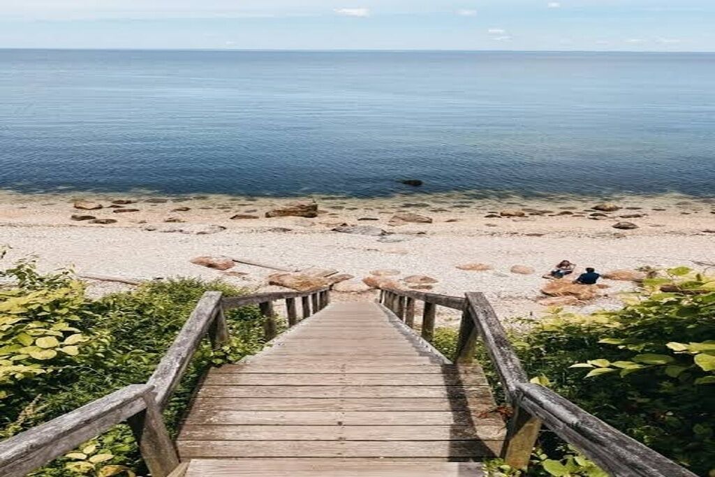 Photo of Others in Pipes Cove