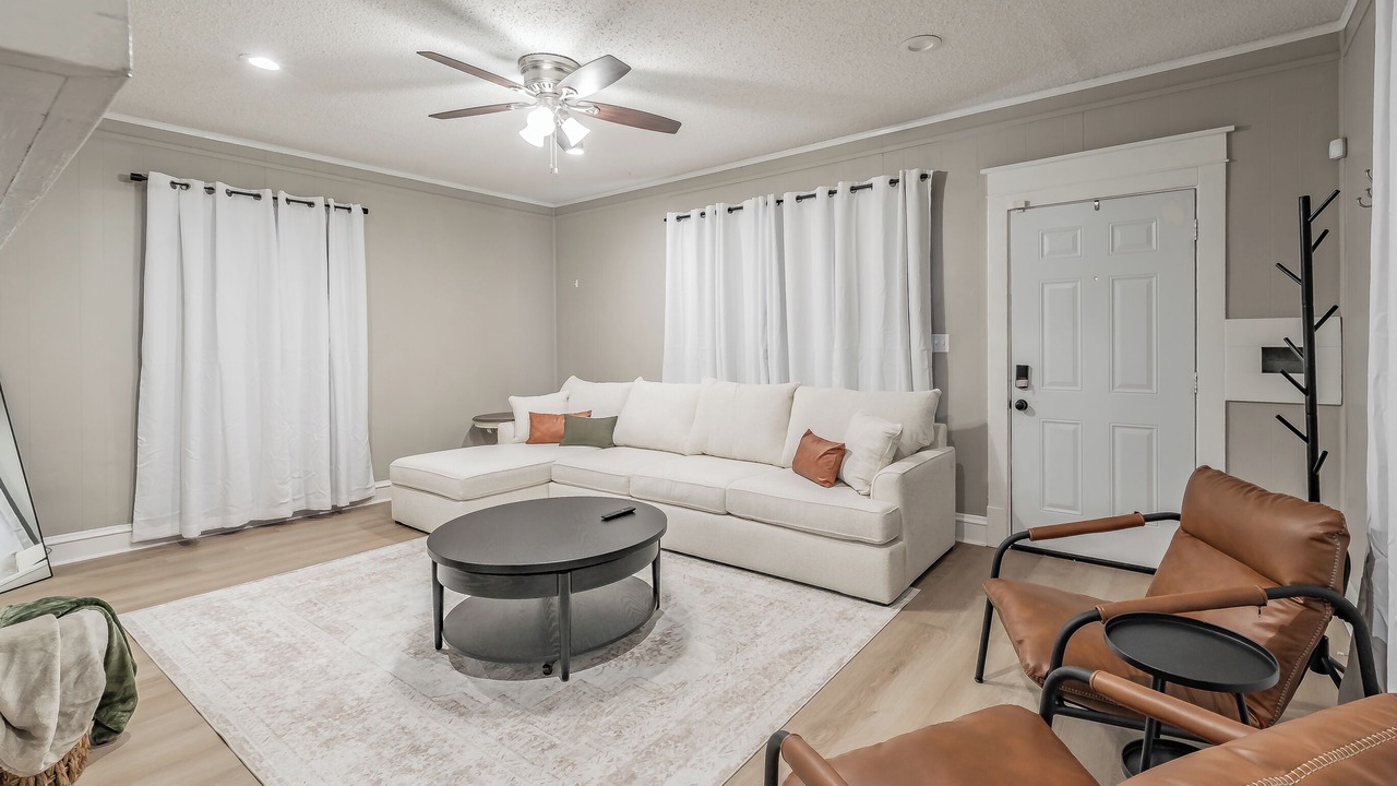 Photo of Livingroom in Fort Worth