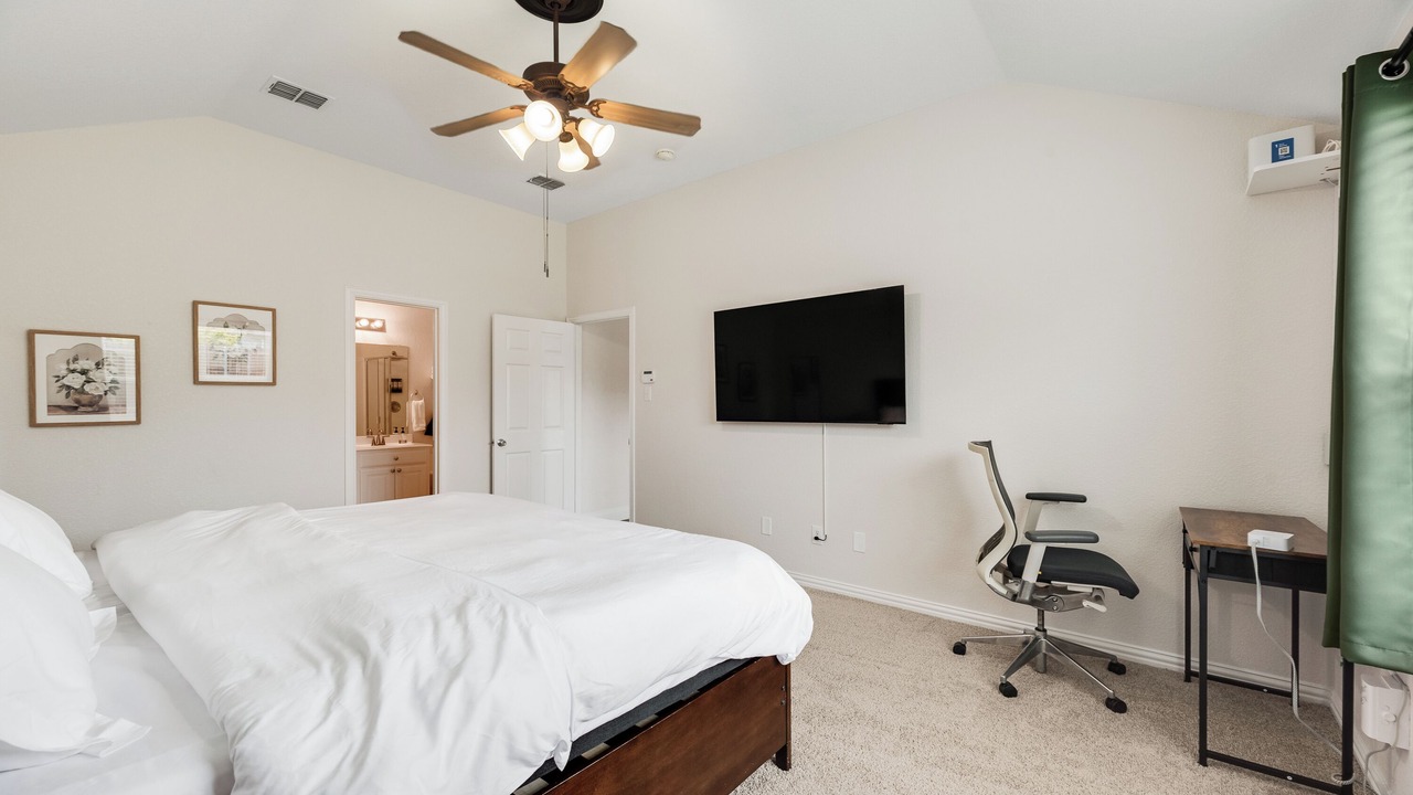 Photo of Bedroom in Little Elm