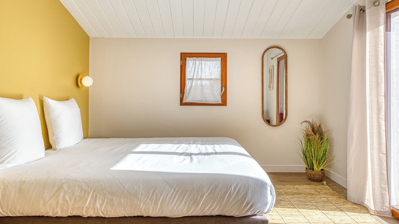 Photo of Bedroom in Brem Sur Mer