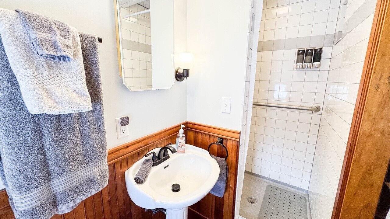 Photo of Bathroom in Marietta