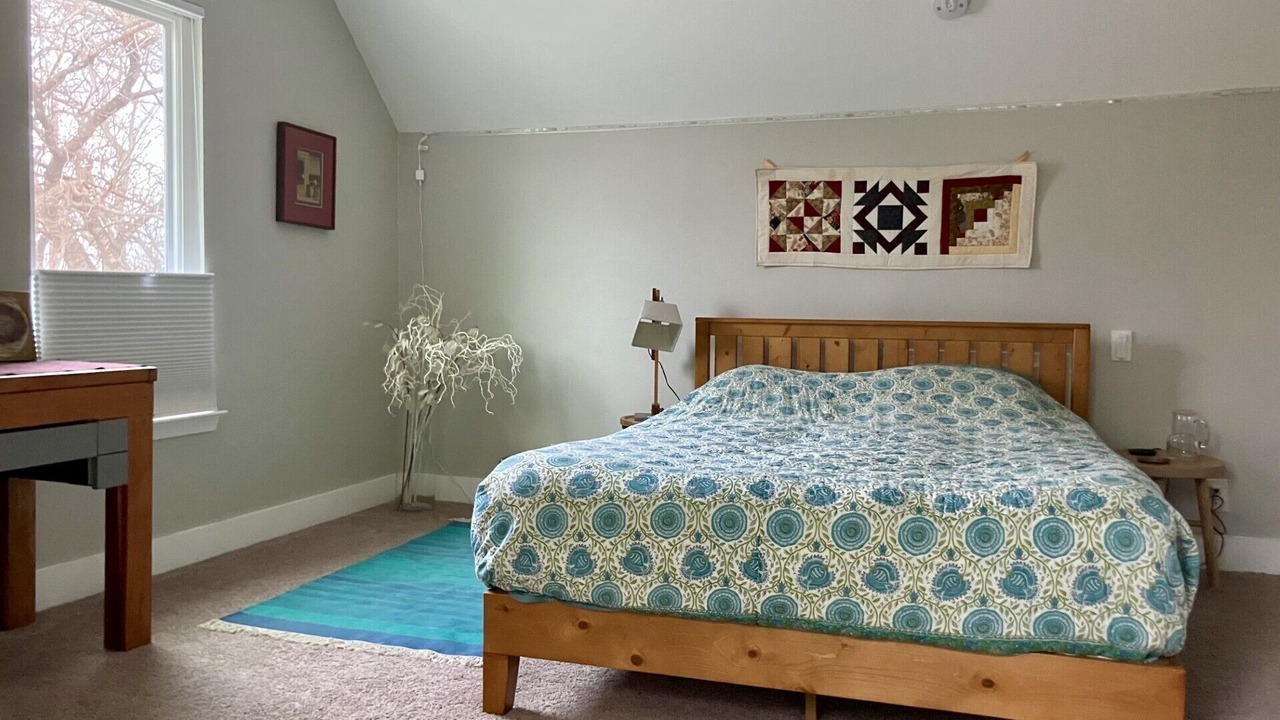 Photo of Bedroom in University Hills and Windsor Park