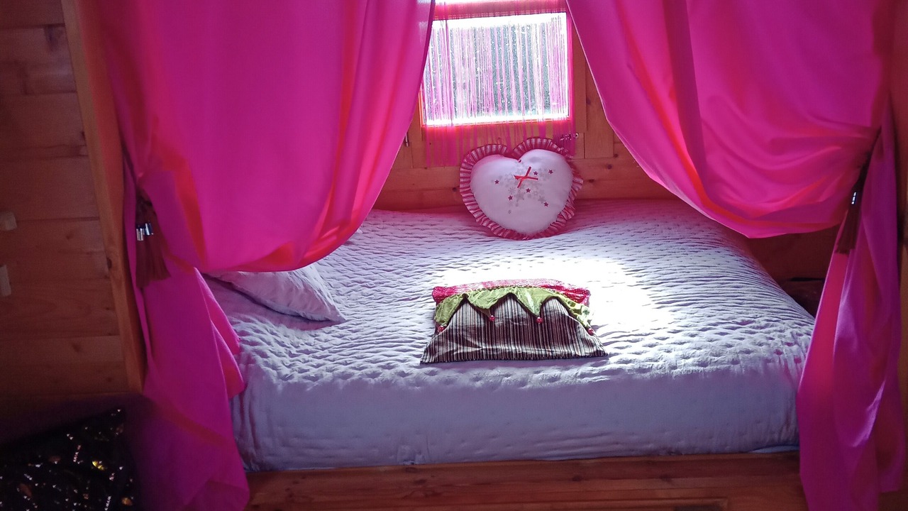 Photo of Bedroom in Routhiauville