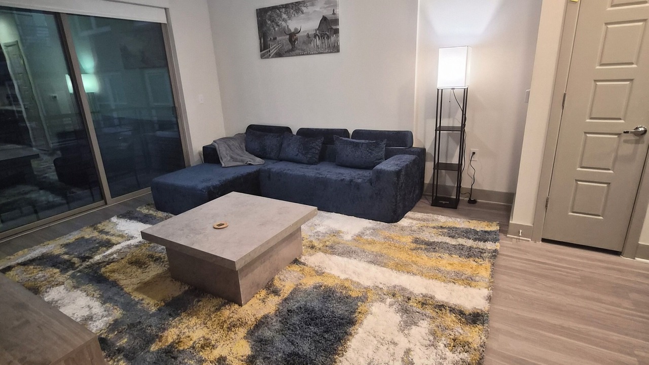 Photo of Livingroom in Frisco Original Donation
