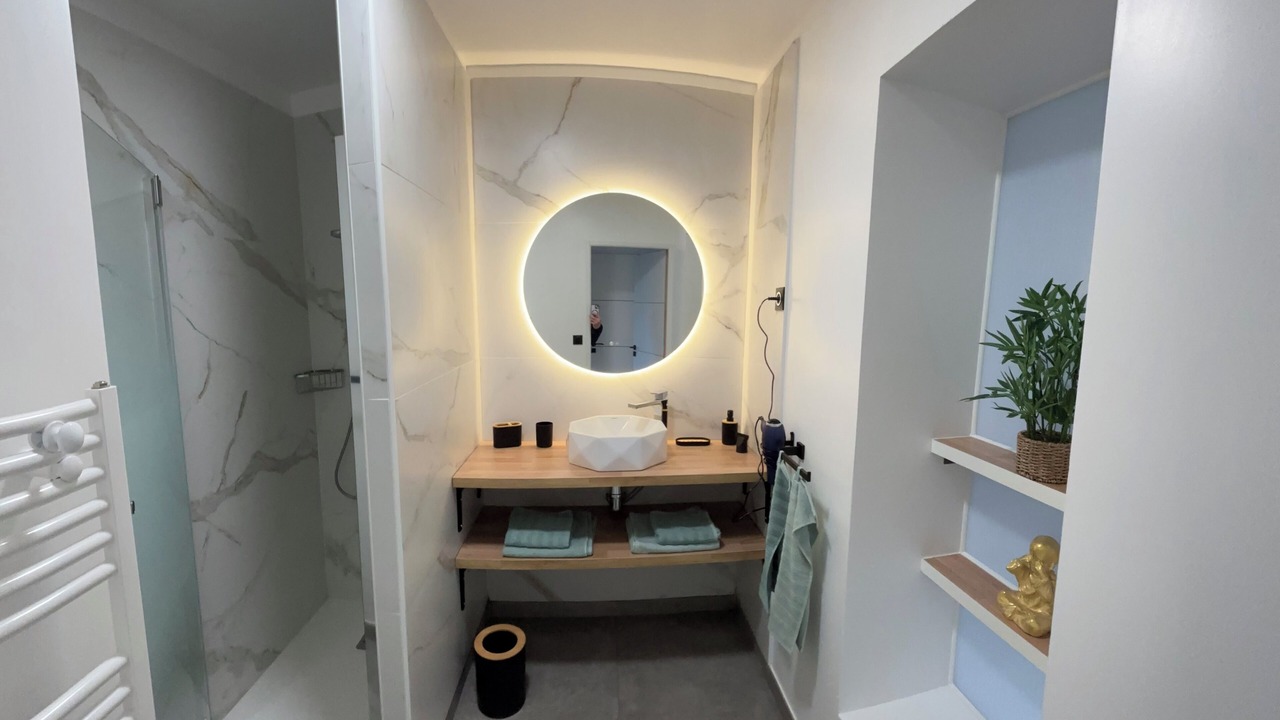 Photo of Bathroom in Saint-Amand-les-Eaux