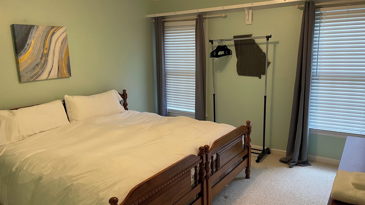 Photo of Bedroom in Martinez