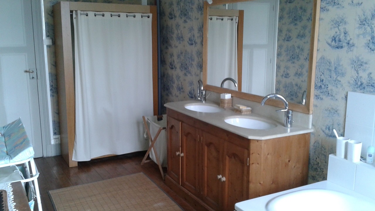 Photo of Bathroom in Les Moutiers-en-Auge