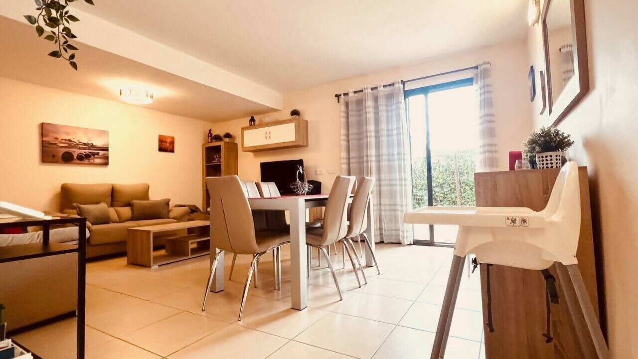 Photo of Livingroom in Calig
