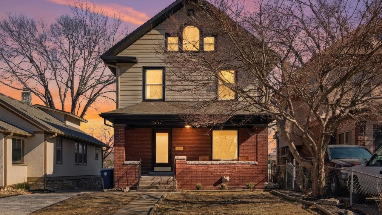 Photo of Outdoor in Midtown - Westport