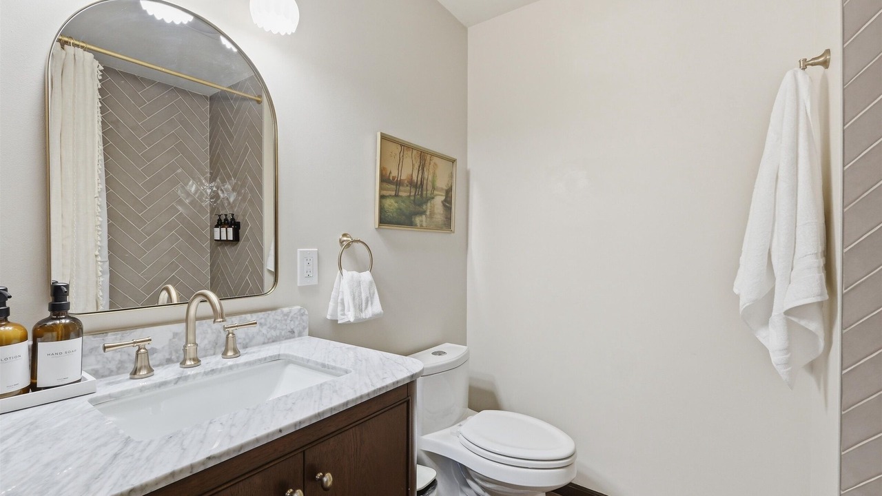 Photo of Bathroom in Midtown - Westport