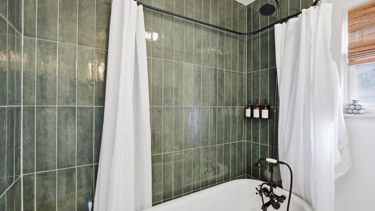 Photo of Bathroom in Midtown - Westport