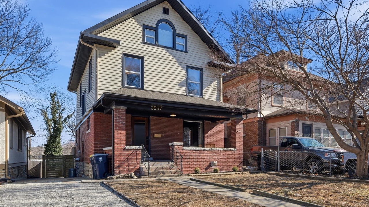 Photo of Outdoor in Midtown - Westport