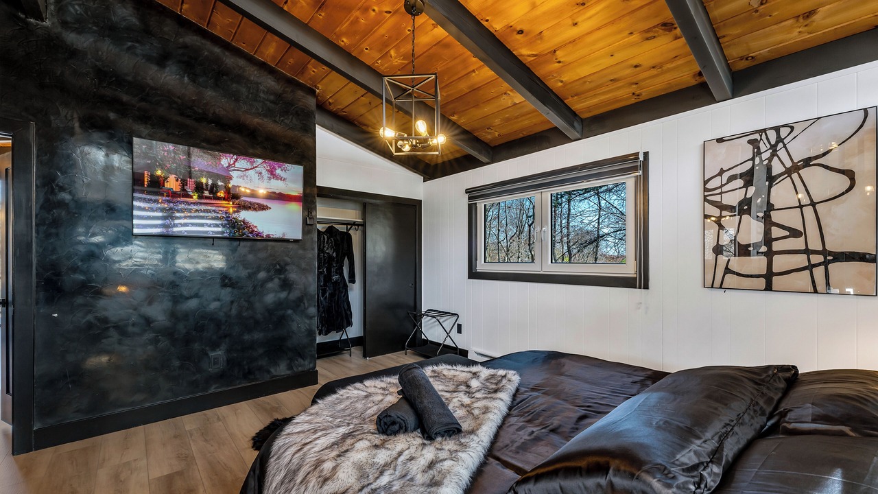 Photo of Bedroom in Tunkhannock Township