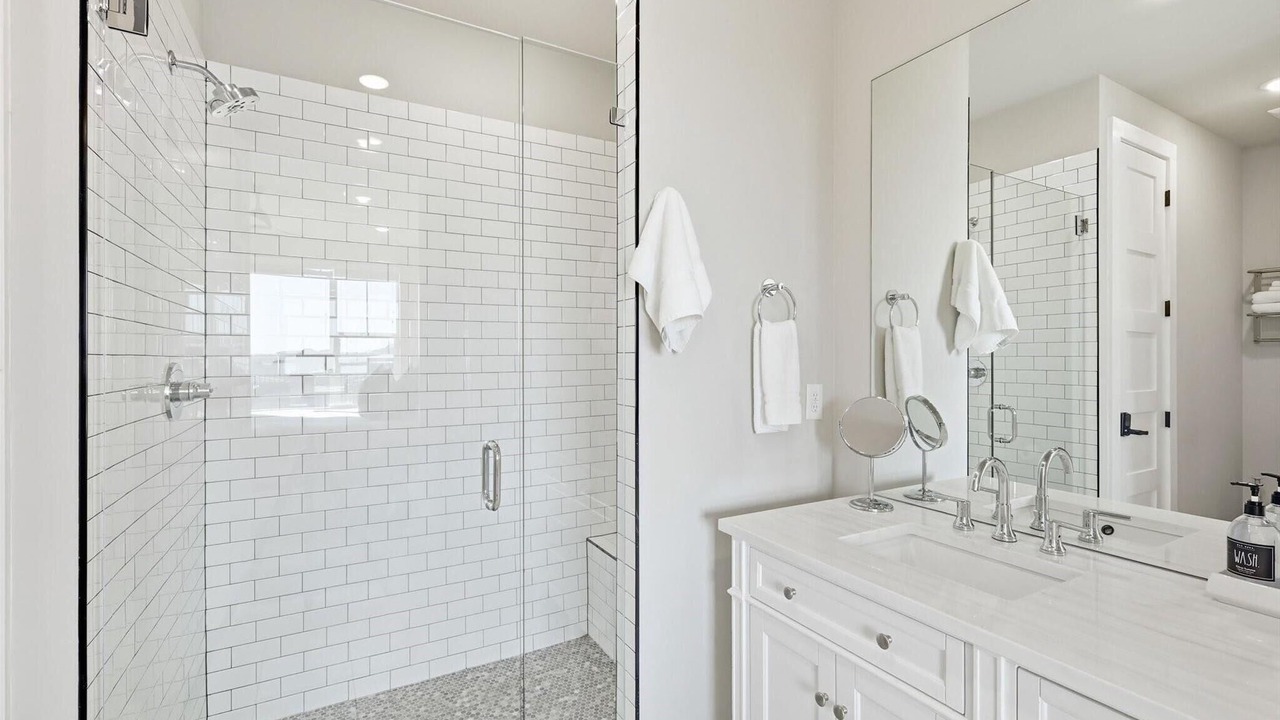 Photo of Bathroom in Graford