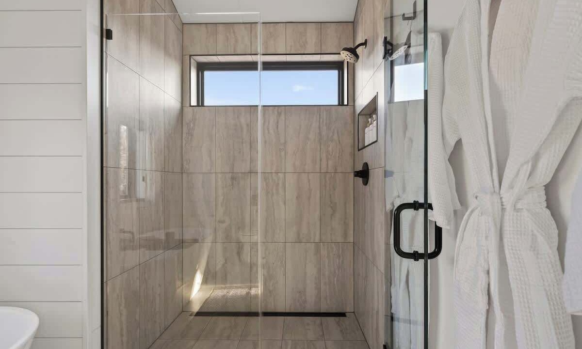 Photo of Bathroom in Bernard