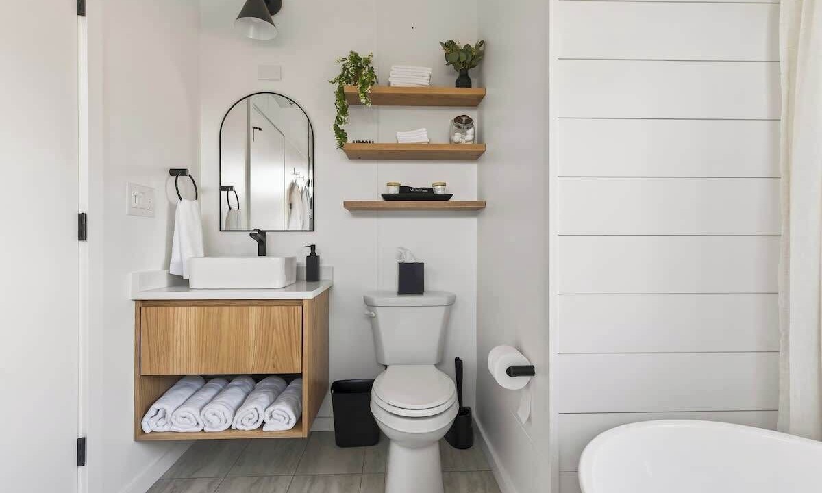 Photo of Bathroom in Bernard