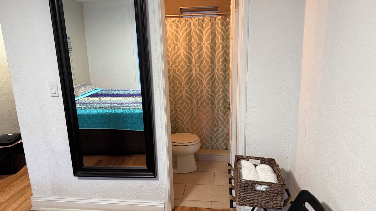 Photo of Bedroom in Coral Way