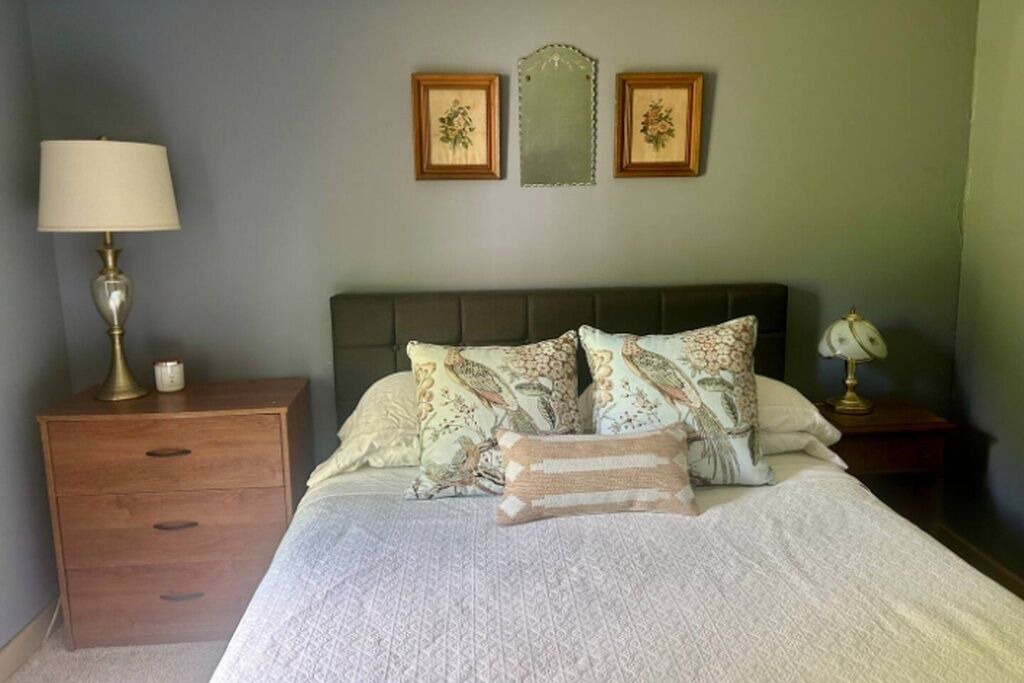 Photo of Bedroom in Cobden