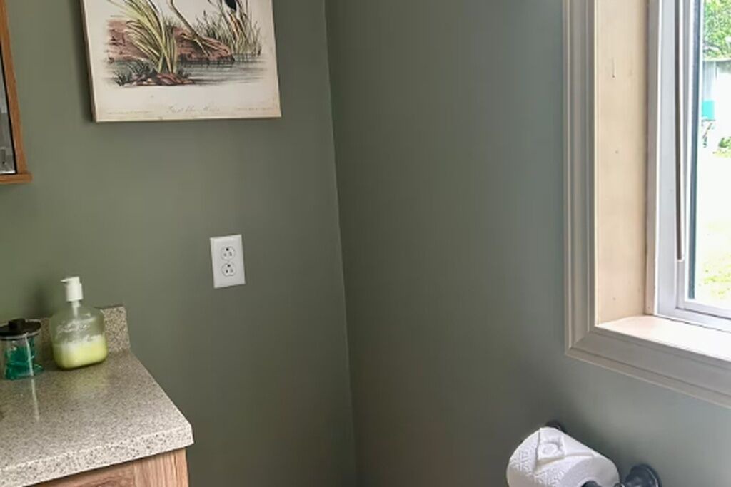 Photo of Bathroom in Cobden