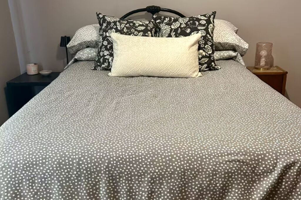 Photo of Bedroom in Cobden