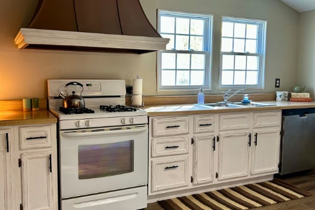 Photo of Kitchen in Cobden