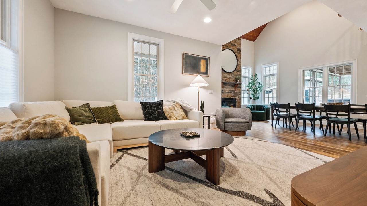 Photo of Livingroom in Bartlett