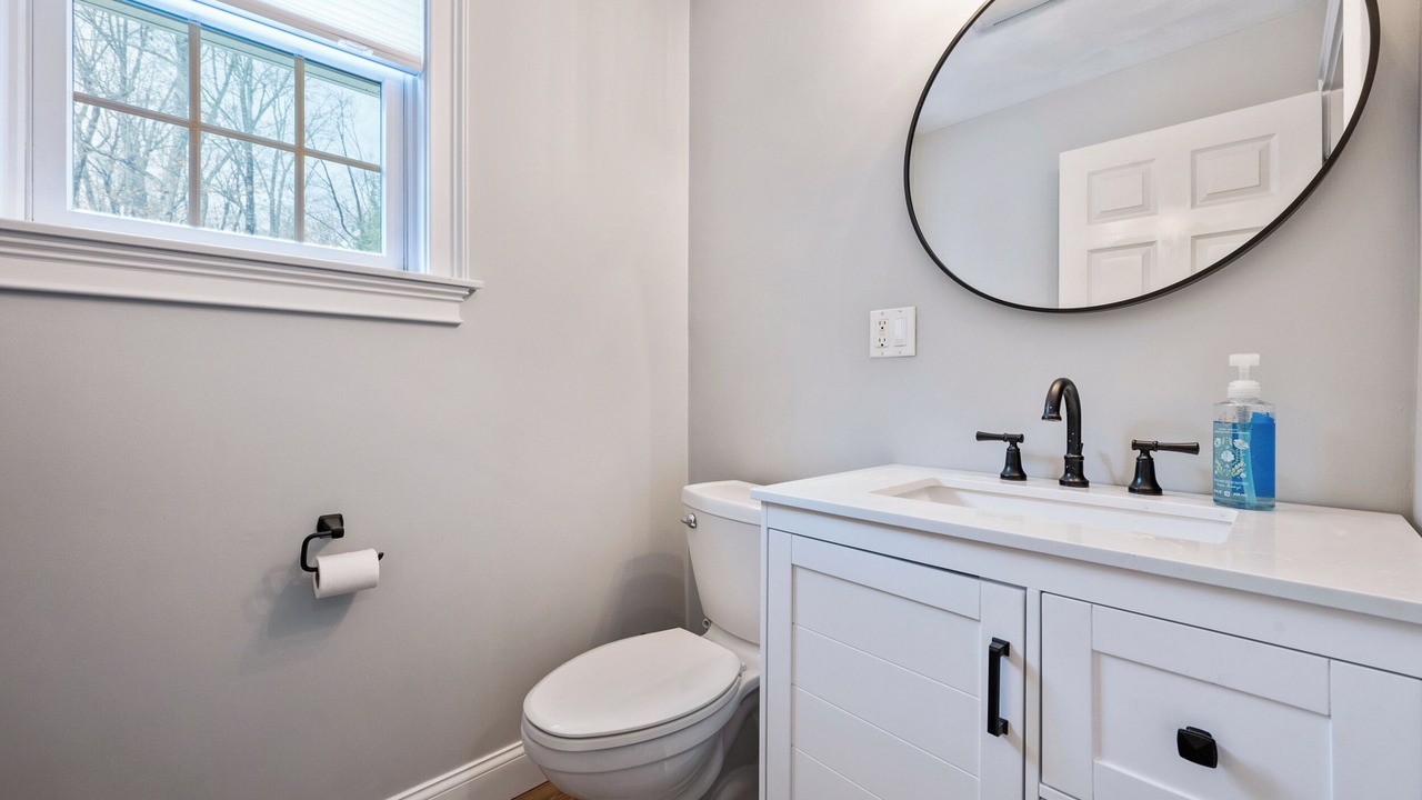 Photo of Bathroom in Bartlett