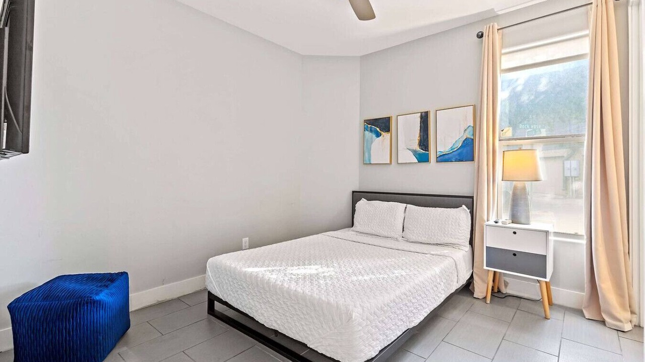 Photo of Bedroom in Old East Dallas