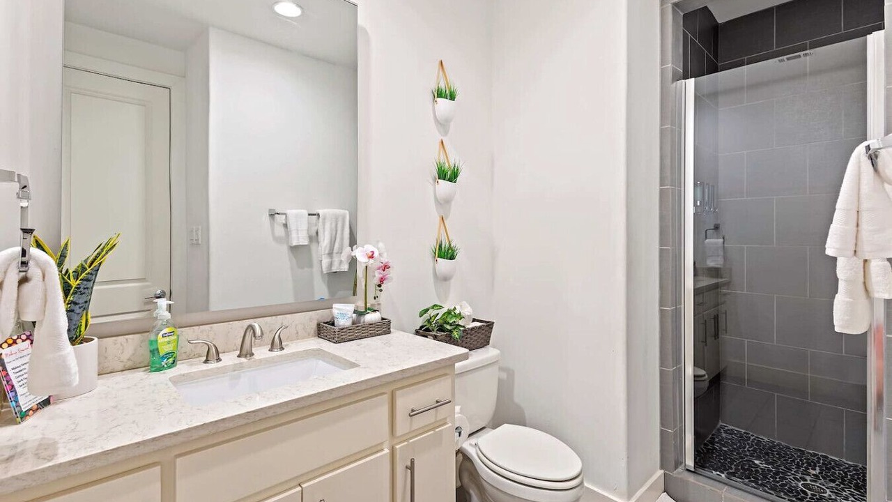 Photo of Bathroom in Old East Dallas