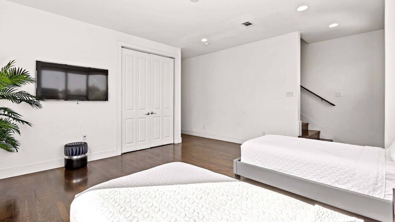 Photo of Bedroom in Old East Dallas