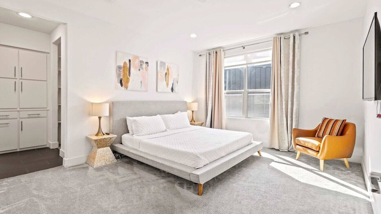 Photo of Bedroom in Old East Dallas