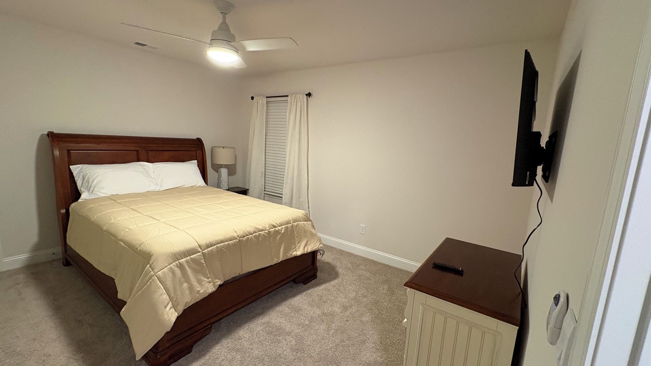 Photo of Bedroom in Port Wentworth