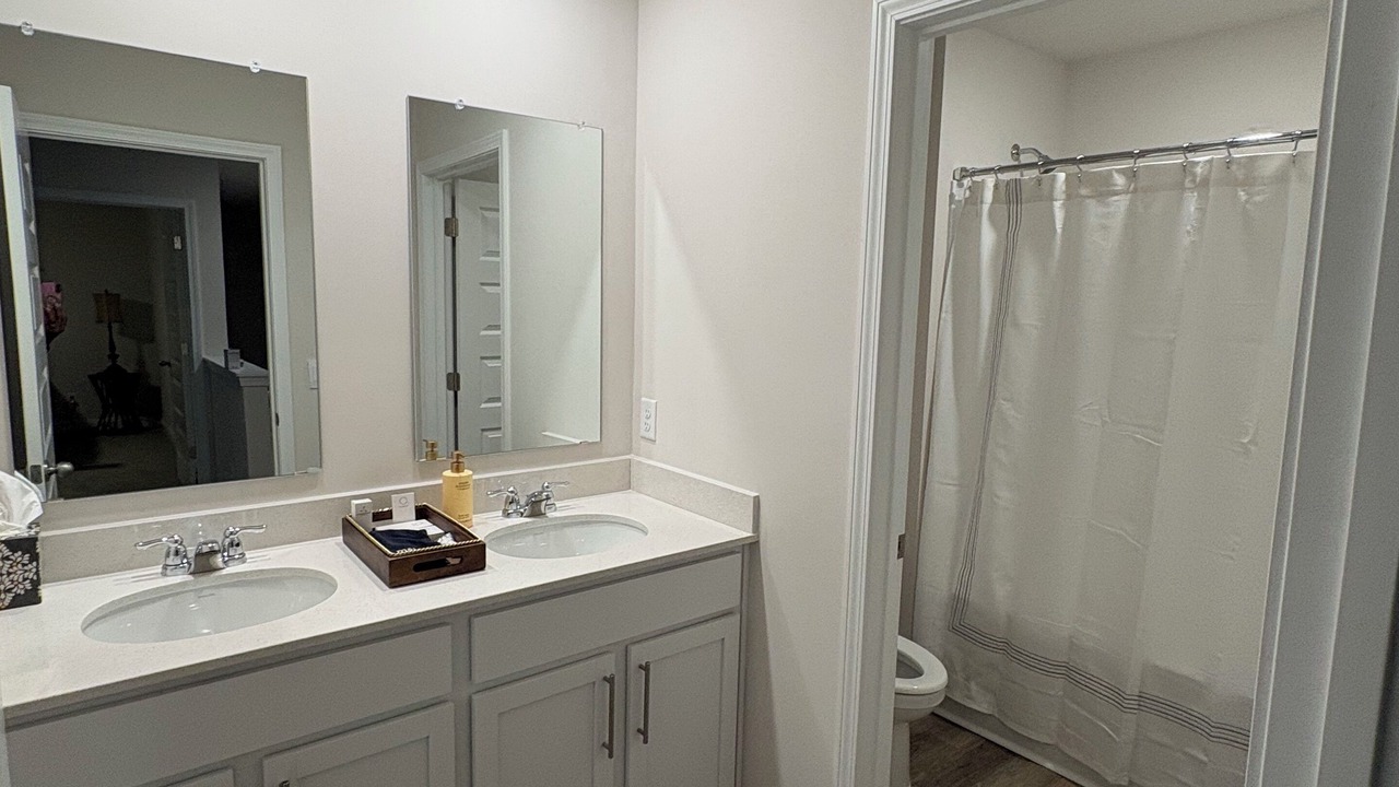 Photo of Bathroom in Port Wentworth