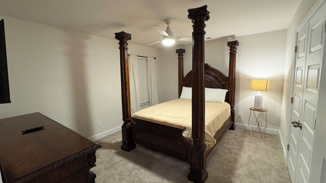 Photo of Bedroom in Port Wentworth