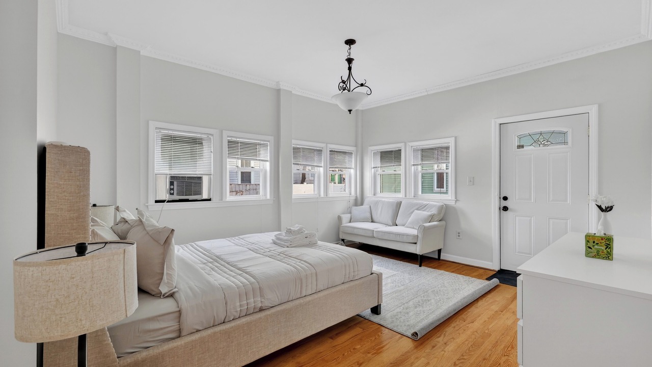 Photo of Bedroom in Malden