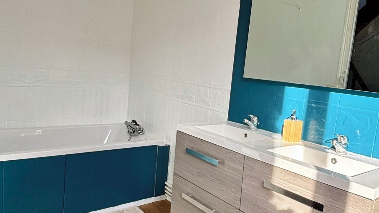 Photo of Bathroom in Saint-Acheul