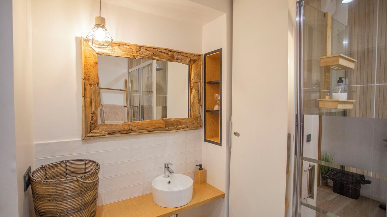 Photo of Bathroom in Saint-Germain-les-Corbeil