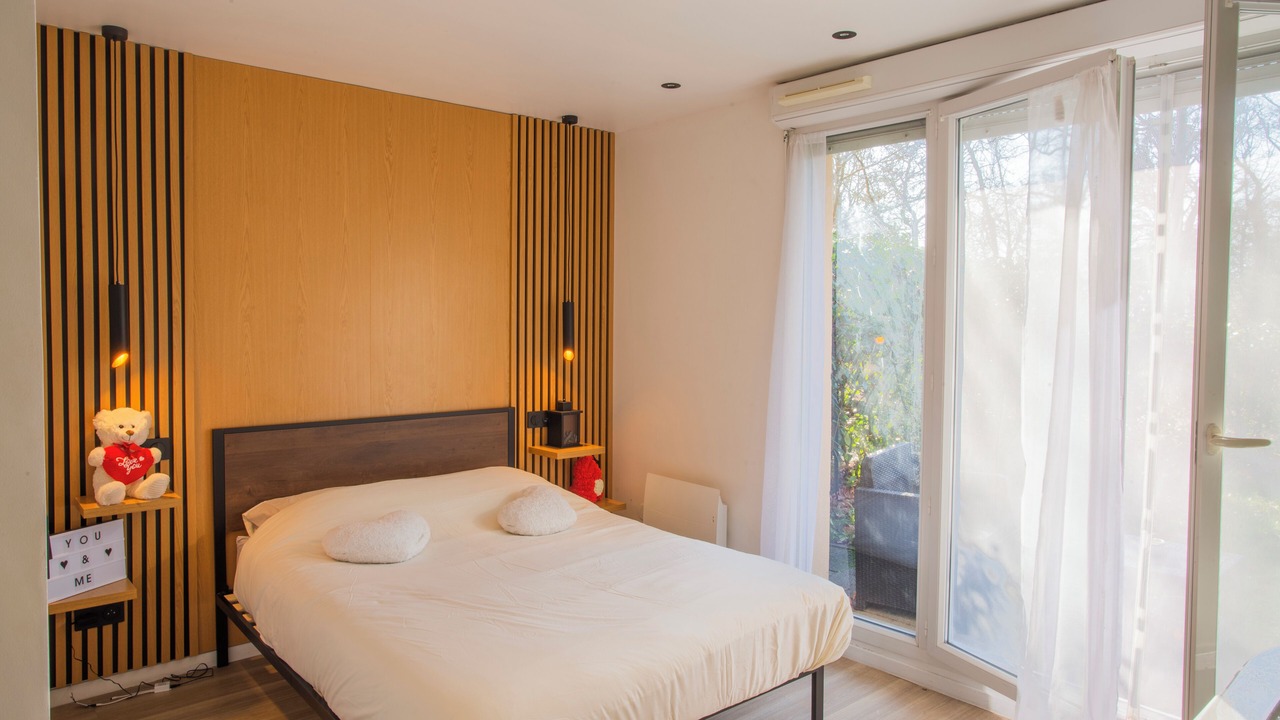Photo of Bedroom in Saint-Germain-les-Corbeil