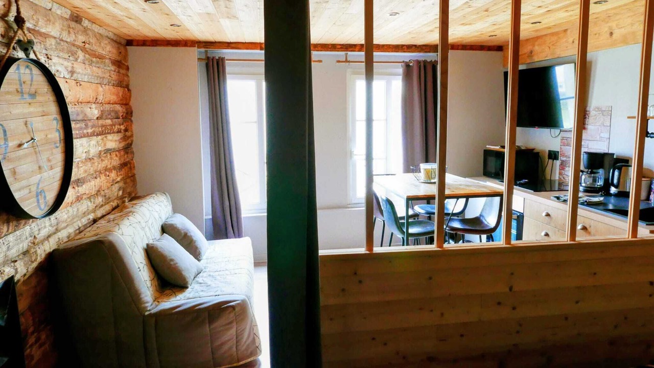 Photo of Livingroom in Dole