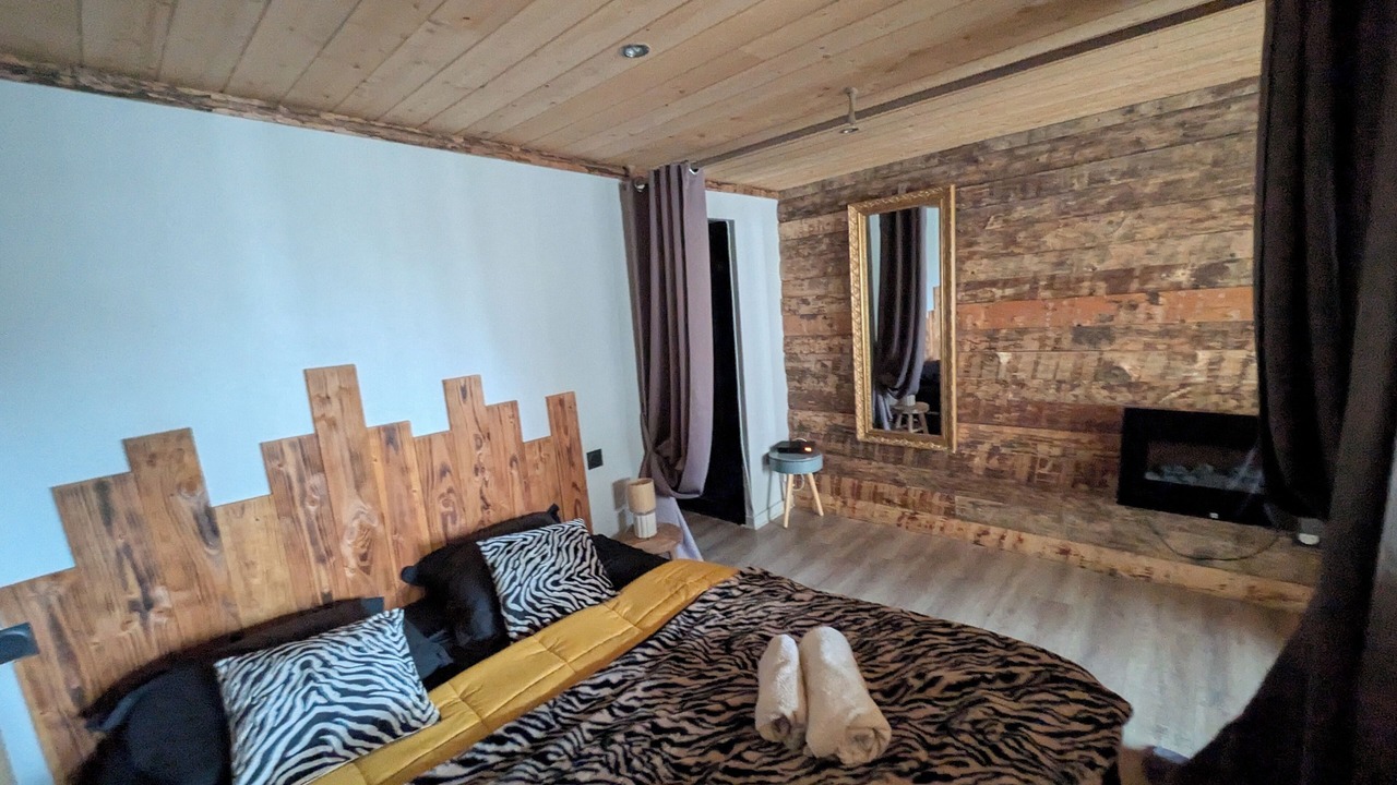 Photo of Bedroom in Dole